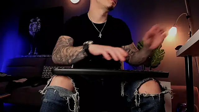 uptomatty online show from April 1, 2026, 7:31 am