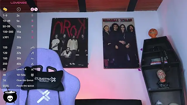Snapshot of Melanie_Nyx chatting on February 22, 2025, 3:23 am Melanie Nyx online show from February 22, 2025, 3:23 am