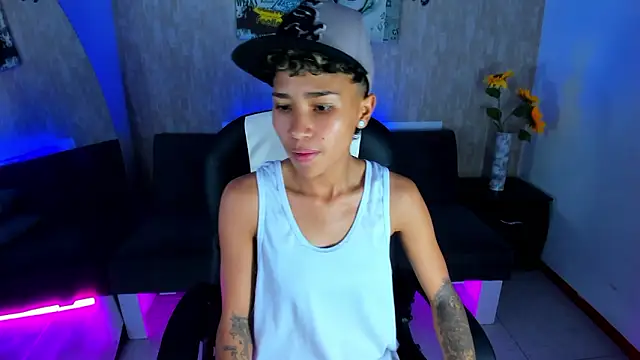 Snapshot of nova_sex01 chatting on February 15, 2026, 4:46 am nova sex01 online show from February 15, 2026, 4:46 am