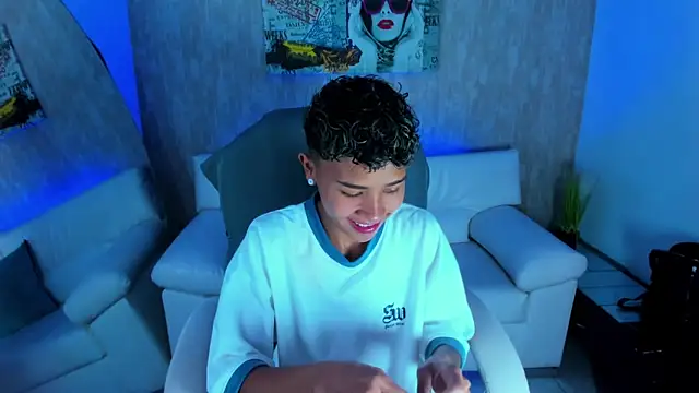 nova sex01 online show from November 7, 2025, 4:17 am