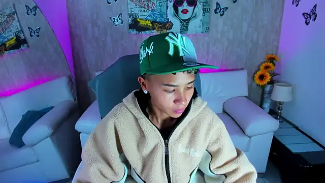 nova sex01 online show from November 30, 2025, 8:48 am