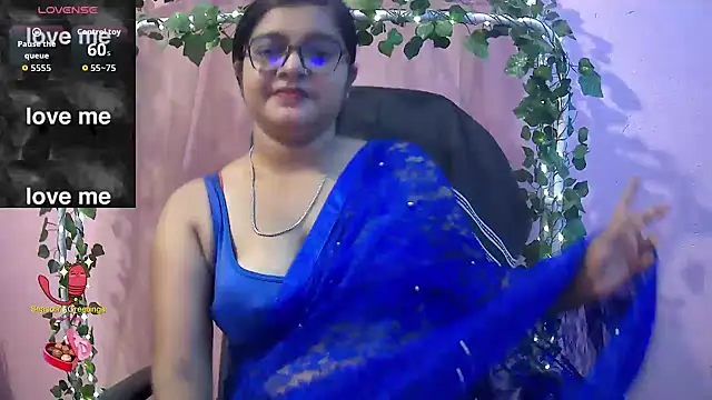 Snapshot of Pari-new chatting on April 24, 2026, 4:14 am Pari-new online show from April 24, 2026, 4:14 am