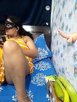 tina8th online show from September 17, 2025, 4:53 pm