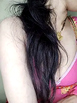 Snapshot of Fair-magic-woman chatting on March 21, 2025, 6:29 pm Fair-magic-woman online show from March 21, 2025, 6:29 pm