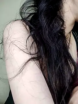 Snapshot of Fair-magic-woman chatting on March 7, 2025, 7:38 pm Fair-magic-woman online show from March 7, 2025, 7:38 pm