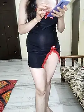 Snapshot of Fair-magic-woman chatting on October 15, 2025, 10:07 pm Fair-magic-woman online show from October 15, 2025, 10:07 pm