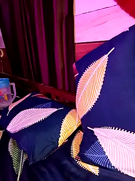 Snapshot of Suhanakhan00 chatting on March 10, 2025, 10:28 am Suhanakhan00 online show from March 10, 2025, 10:28 am