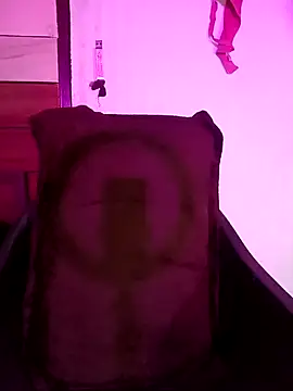 Suhanakhan00 online show from December 22, 2025, 7:41 am