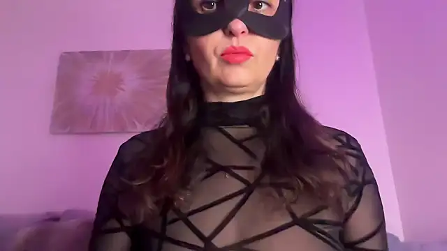 Snapshot of Serena_4you chatting on November 16, 2025, 4:45 pm Serena 4you online show from November 16, 2025, 4:45 pm