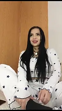 Snapshot of Alissfressa chatting on June 15, 2026, 2:12 am Alissfressa online show from June 15, 2026, 2:12 am