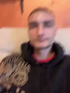 Snapshot of Chicano2k chatting on March 20, 2025, 3:04 pm Chicano2k online show from March 20, 2025, 3:04 pm