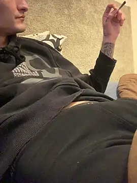 Snapshot of Chicano2k chatting on January 12, 2025, 1:32 am Chicano2k online show from January 12, 2025, 1:32 am