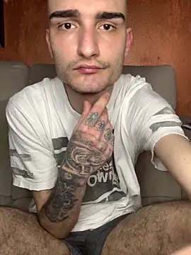 Snapshot of Chicano2k chatting on March 12, 2025, 10:07 pm Chicano2k online show from March 12, 2025, 10:07 pm