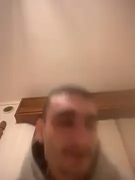 Snapshot of Chicano2k chatting on December 20, 2024, 11:26 pm Chicano2k online show from December 20, 2024, 11:26 pm