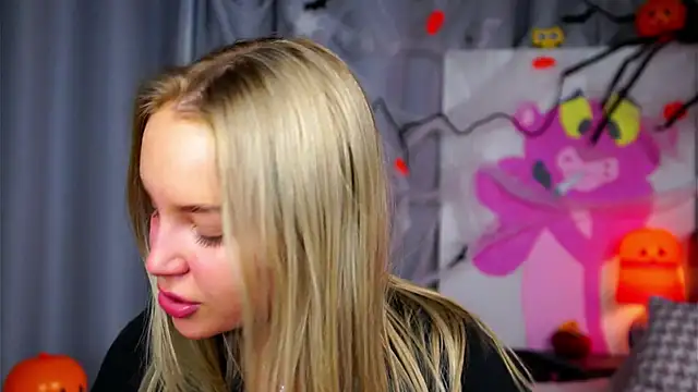 AftonConnett online show from October 31, 2025, 1:02 am