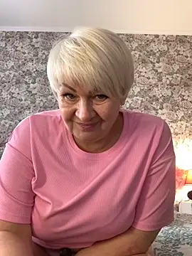 Laura Millf online show from March 5, 2025, 7:27 am