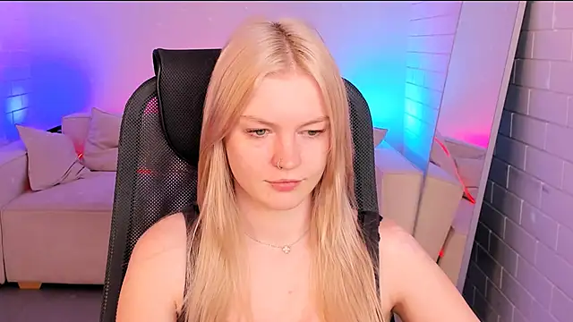 Snapshot of GraceGlamour chatting on November 4, 2025, 5:11 am GraceGlamour online show from November 4, 2025, 5:11 am