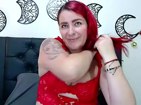 PamelaMK online show from December 2, 2025, 5:14 pm