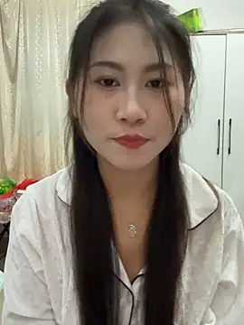 Snapshot of 00houBainiangzi chatting on December 29, 2024, 8:15 pm 00houBainiangzi online show from December 29, 2024, 8:15 pm