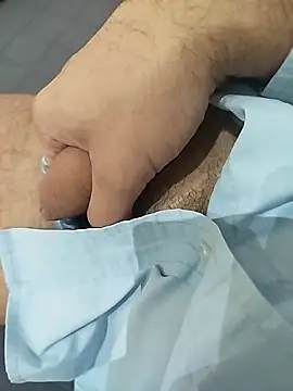 ptrz990 online show from November 15, 2025, 1:26 pm