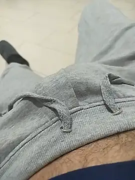 ptrz990 online show from January 10, 2026, 1:39 pm