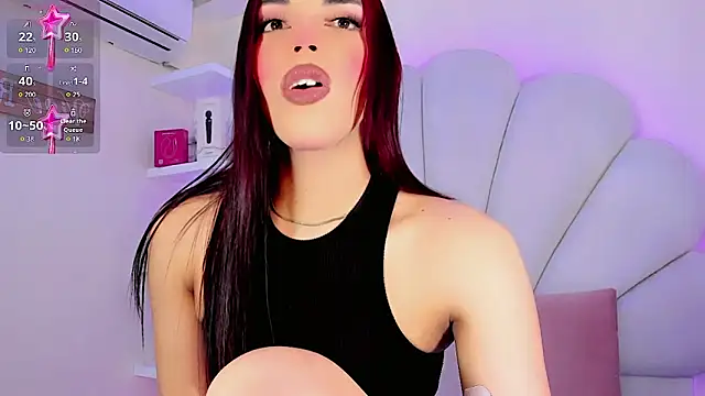 CandyJoselyn online show from April 18, 2026, 1:02 pm