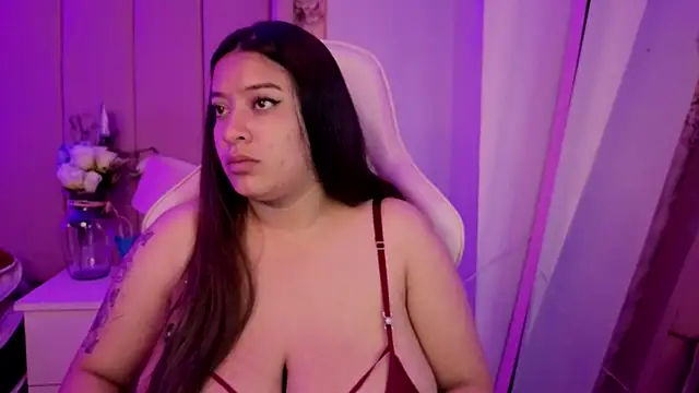 MollyBigBoobs12 online show from July 3, 2026, 12:33 pm