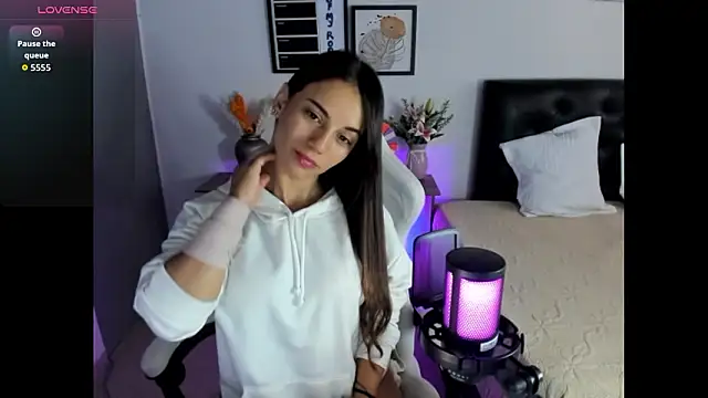 Snapshot of Sara_lopez_28 chatting on February 13, 2026, 12:49 pm Sara lopez 28 online show from February 13, 2026, 12:49 pm