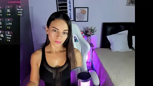 Snapshot of Sara_lopez_28 chatting on March 3, 2026, 11:17 am Sara lopez 28 online show from March 3, 2026, 11:17 am