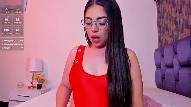 Snapshot of IsabellaAnngel chatting on February 19, 2025, 5:05 am IsabellaAnngel online show from February 19, 2025, 5:05 am