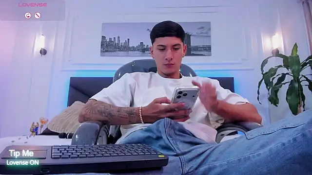 Damian23   online show from December 22, 2025, 1:00 pm