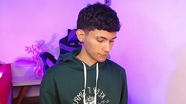 Alexx tc online show from November 1, 2025, 6:41 am