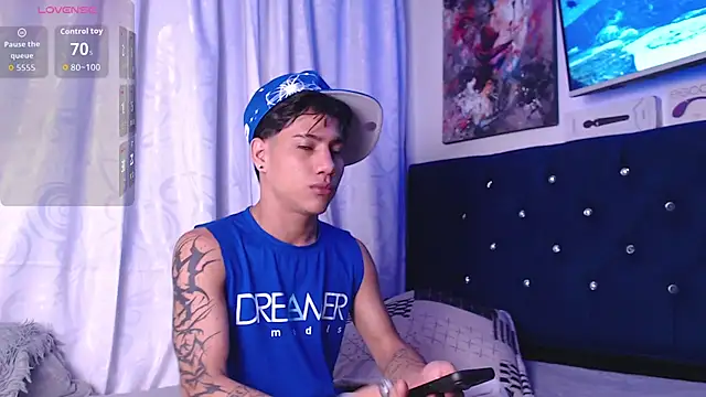 Snapshot of Sexys_Boys_Hot1 chatting on December 3, 2025, 1:50 am Sexys Boys Hot1 online show from December 3, 2025, 1:50 am