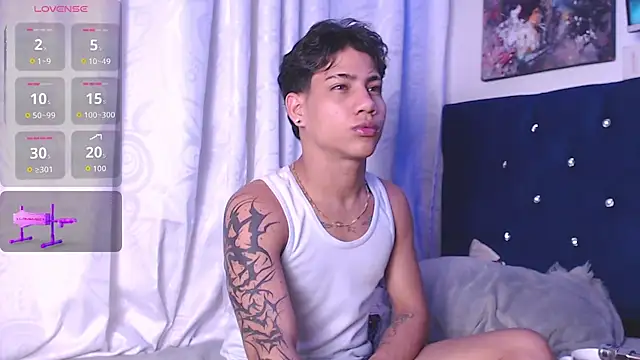 Snapshot of Sexys_Boys_Hot1 chatting on November 28, 2025, 3:07 am Sexys Boys Hot1 online show from November 28, 2025, 3:07 am