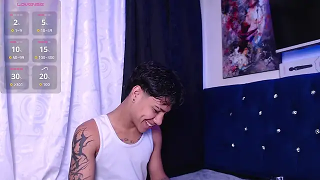 Snapshot of Sexys_Boys_Hot1 chatting on November 25, 2025, 3:18 am Sexys Boys Hot1 online show from November 25, 2025, 3:18 am