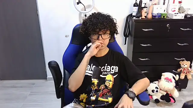 Snapshot of thomascooper7 chatting on September 17, 2025, 7:16 pm thomascooper7 online show from September 17, 2025, 7:16 pm