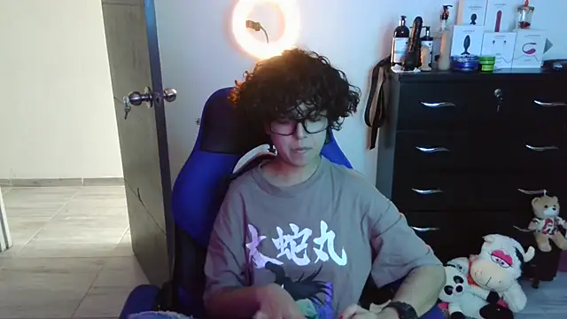 Snapshot of thomascooper7 chatting on October 9, 2025, 7:14 pm thomascooper7 online show from October 9, 2025, 7:14 pm