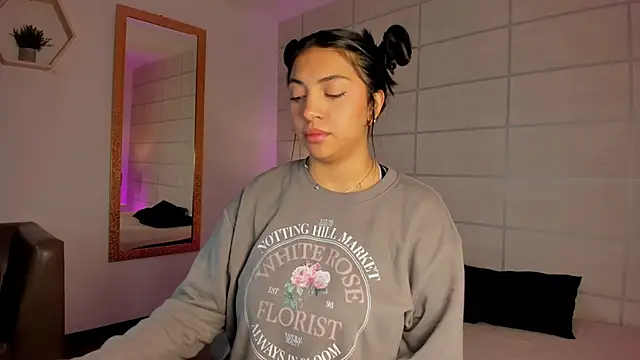 Christine Laam online show from March 25, 2026, 12:04 pm