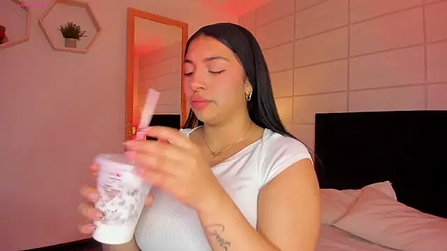 Christine Laam online show from January 16, 2026, 12:20 pm