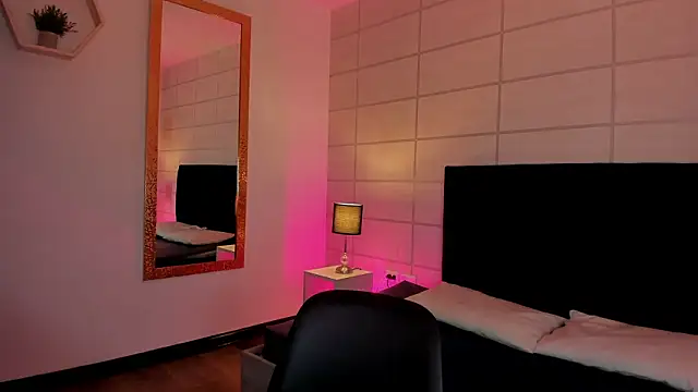 Christine Laam online show from February 11, 2026, 12:27 pm