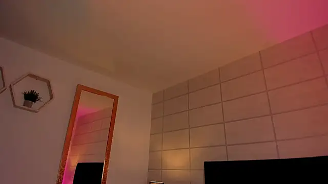 Christine Laam online show from February 17, 2026, 12:13 pm