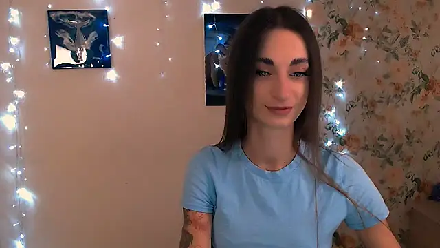 Asia N  online show from November 4, 2025, 7:01 am