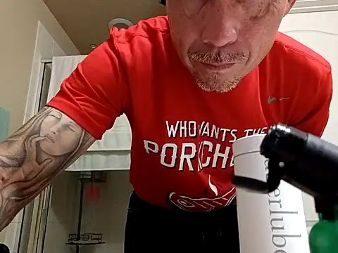 huego79 online show from October 4, 2025, 3:02 pm