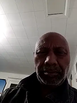 Snapshot of yasohw chatting on December 1, 2025, 3:29 am yasohw online show from December 1, 2025, 3:29 am