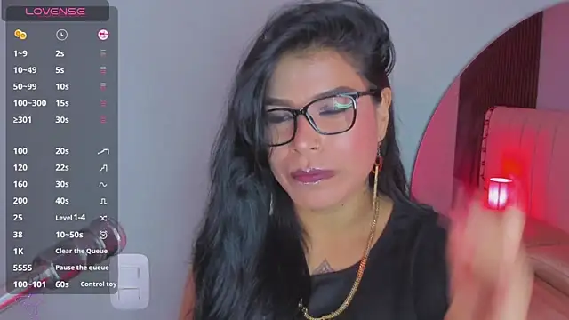 Snapshot of Sam_foox chatting on February 23, 2025, 4:50 am Sam foox online show from February 23, 2025, 4:50 am