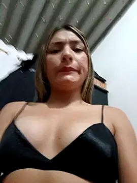 GIRL DONCELLA online show from January 9, 2025, 12:35 am