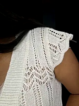 Nisha027 online show from October 27, 2025, 12:55 am