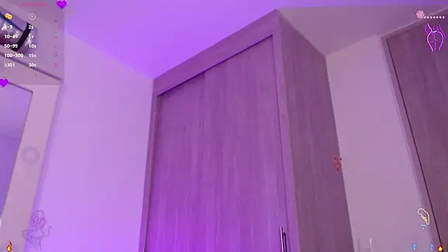 scarlett diamond11 online show from December 13, 2025, 9:43 pm