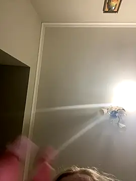 Snapshot of BrigitDani_ chatting on November 16, 2025, 7:51 pm BrigitDani online show from November 16, 2025, 7:51 pm