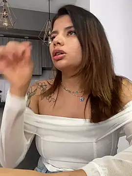 adop me   online show from March 17, 2025, 10:08 pm